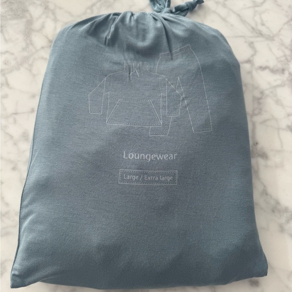 Emirates Business Class Loungewear Pajama Set in Blue Gray size L / XL - Picture 7 of 8